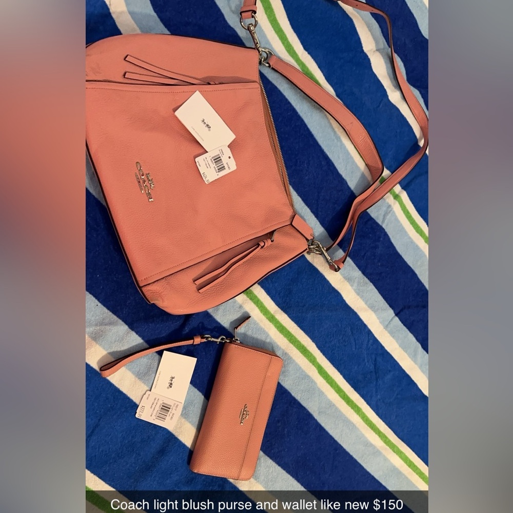 Coach like new Light Blush leather purse and wallet